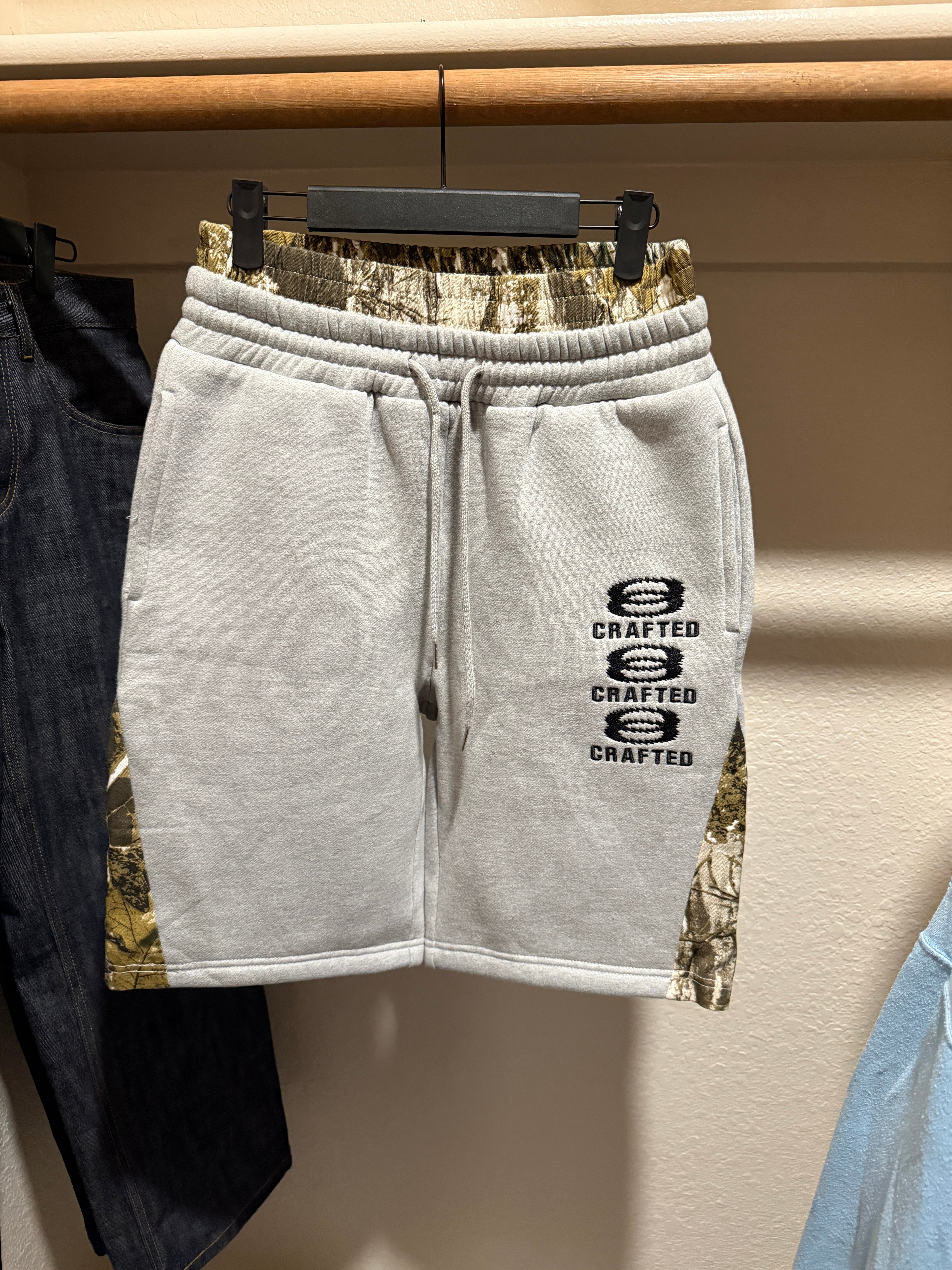 Double Waist Camo Sweatshorts