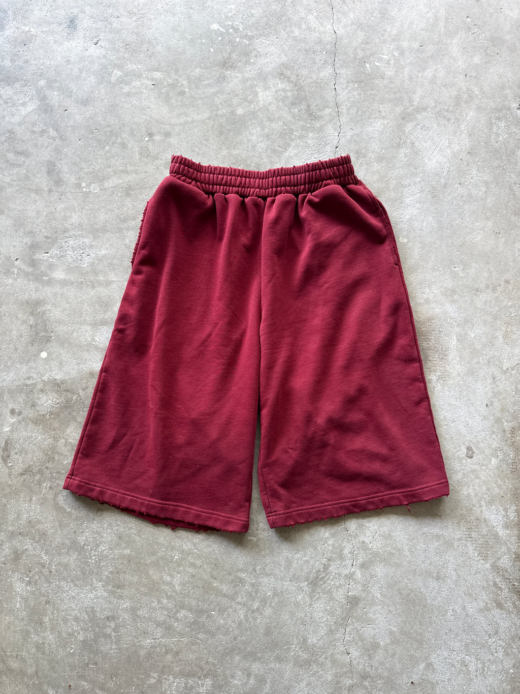 Faded Red 3/4 Shorts